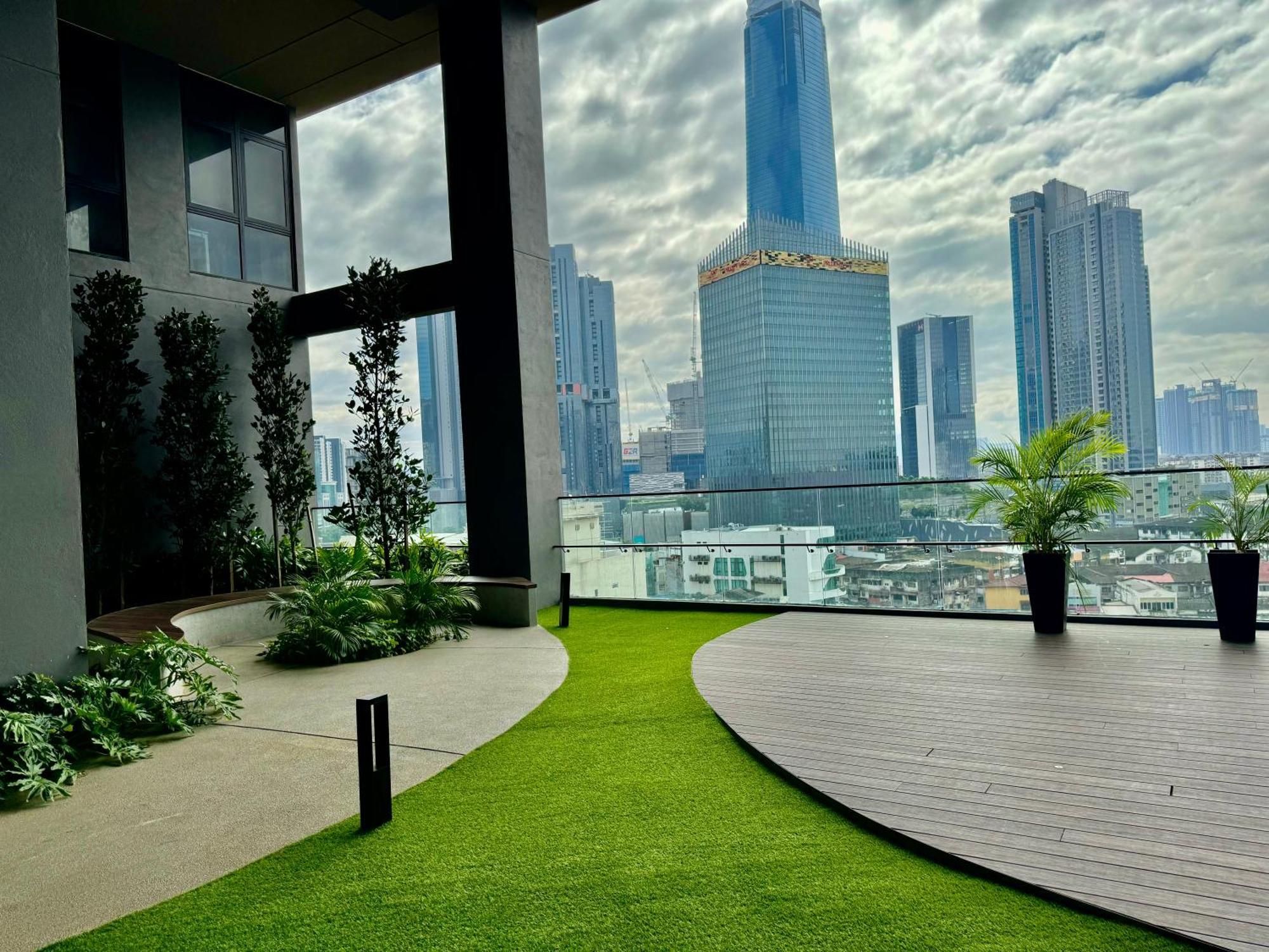 Axon Residence By Classy 1 Minutes Pavilion Kuala Lumpur Exterior photo